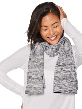 Lululemon Vinyasa Scarf NWT Space Dye Camo Black/White